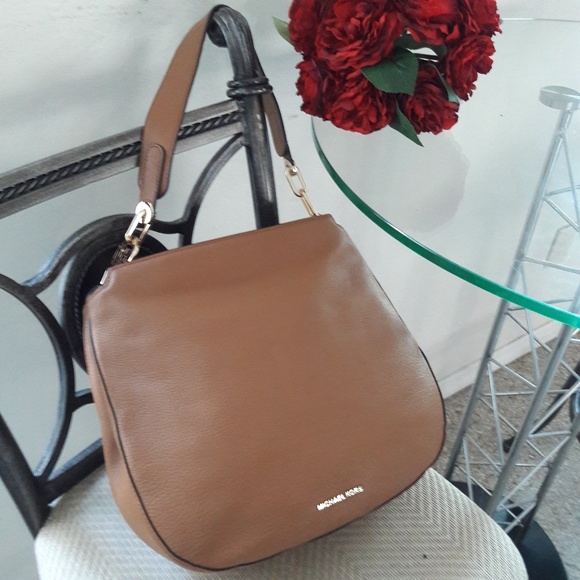 NWT MICHAEL KORS LEATHER FULTON LARGE HOBO BAG - Picture 2 of 8